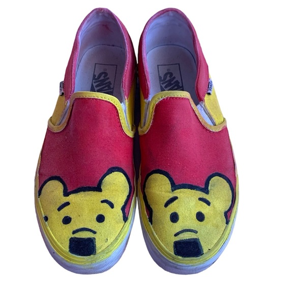 Custom Slip On Vans Womens Size 8 Winnie the Pooh Hand Painted - Picture 10 of 10